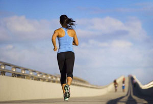 早上运动后可以吃早餐吗 早上运动多久可